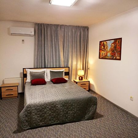 Venus Hotel Odessa Eksteriør billede